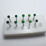 【8001】 みどり系　2ｍｍ　小さい　ステンレス ピアス