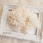 シロツメクサの布花とビジューのnaturalバレッタ＊