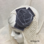 ベルベットリボンの薔薇ブローチ