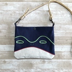  カエル顔のポシェット＊ネイビー