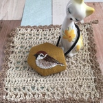 スズメ刺繍のヘアゴム