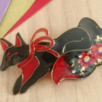 椿柄のお狐様バレッタ・黒狐(Camellia and Black fox hair ornaments)