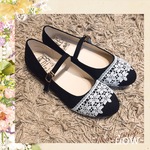 【22.5〜26cm】レースフラワーストラップパンプス/bk4
