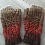 ♡再販‼大人気カラーの紅葉カラーのグラデーション指なし手袋♡