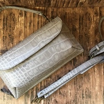 tarohanaco様専用＊レザーお財布ポシェットLサイズ＊クロコダイル型押しグレ