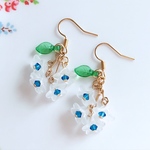 すりガラス風リトルフラワー＊ピアス/イヤリング♡