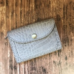 革のミニ財布＊クロコダイル型押しグレー