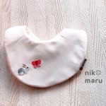No.74❁刺繍スタイ❁うさぎと蝶々（グレー）