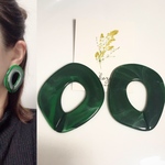 ピアス イヤリング アクリル 大ぶりピアス グリーン