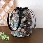 丸底巾着バッグ(イチゴ泥棒２)