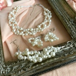 ふんわりと軽い3連うねりのコットンパール☆ネックレス・ブレスレット・イヤリング☆3点セット