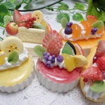 デコパーツ☆フルーツたっぷりケーキ☆5個セット