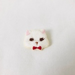 キャット蝶ネクタイブローチ