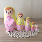 Ｔ様ご予約品＊ 祝♥出産＊赤ちゃんがやって来た！マトリョーシカ＊女の子