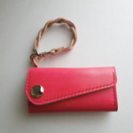 スマートキーも入るレザーキーケース[桜桃]