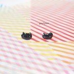 黒猫のピアス