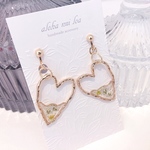 Heart flower earring