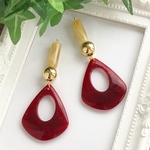耳に優しい魔法のイヤリングorピアス【レッドドロップ×ベージュ】痛くない！落ちにくい！と好評♡