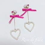ʚ♡ɞ揺れるハートのビジューイヤリング୨୧ピアス