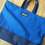 ご依頼品  紺×ブルー アウトドア防水生地のレッスンバッグb 