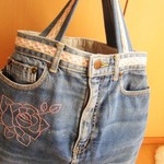 <sale>完成品☆リメイク品☆刺繍入りデニムトートバッグ