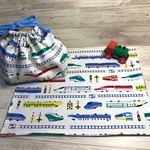 訳あり。電車柄の幼稚園セット。(お弁当袋、ランチマット）