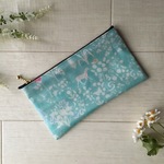 【期間限定SALE　30％OFF】リバティ 「yoshie」のフラットポーチ