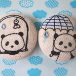 〔送料無料〕雨降りパンダさん☆ピアス