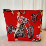 メリケンガール バイクに乗る のバッグ