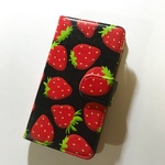 ストロベリー いちご 可愛い フルーツ柄 プリント 黒ベース 7 スマホカバー スマホ ほぼ 全機種対応 カメラ穴あり 手帳型ケース