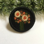 お花の刺繍ブローチ✴︎303