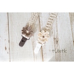 おしゃぶりホルダー