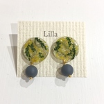 イエロー×グリーンのまん丸ピアス