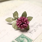 布花 アカツメ草ブローチ