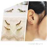 ビジューとストーンのラインピアス