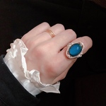 🕊 antique mood ring .