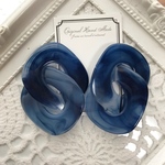 限定SALE♡大ぶり♡アクリルチェーンピアス【ブルー】