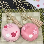 桜マカロンのバッグチャーム（濃ピンク）