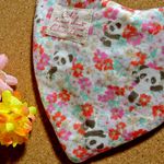 ガーゼスタイ かくれんぼpanda pink