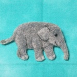 ゾウさんのブローチ🐘