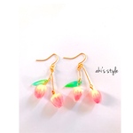 ダブルチューリップのイヤリング＆ピアス
