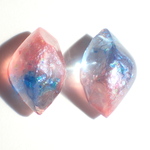 鉱石のピアスor イヤリング🌼 レジン  鉱石レジン 鉱石 青 赤紫