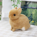 ☆　羊毛フェルト ウサギ　オレンジ　立ち耳 座りポーズ　☆