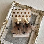 【再販✩.*˚】ドット柄チュールタッセル✱大人上品ピアス