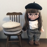 お人形のベレー帽