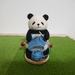 羊毛フェルト  編み物パンダさん🐼
