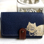 金の猫　 革製カードケース（ネイビー）