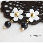 送料無料*ワンコイン*お花のピアス・ホワイト*