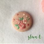 桜🌸刺繍ブローチ(ヘアゴム可)