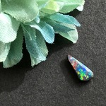 ボルダー・オパール＊ファンシー・カット＊9.8×4.2mm